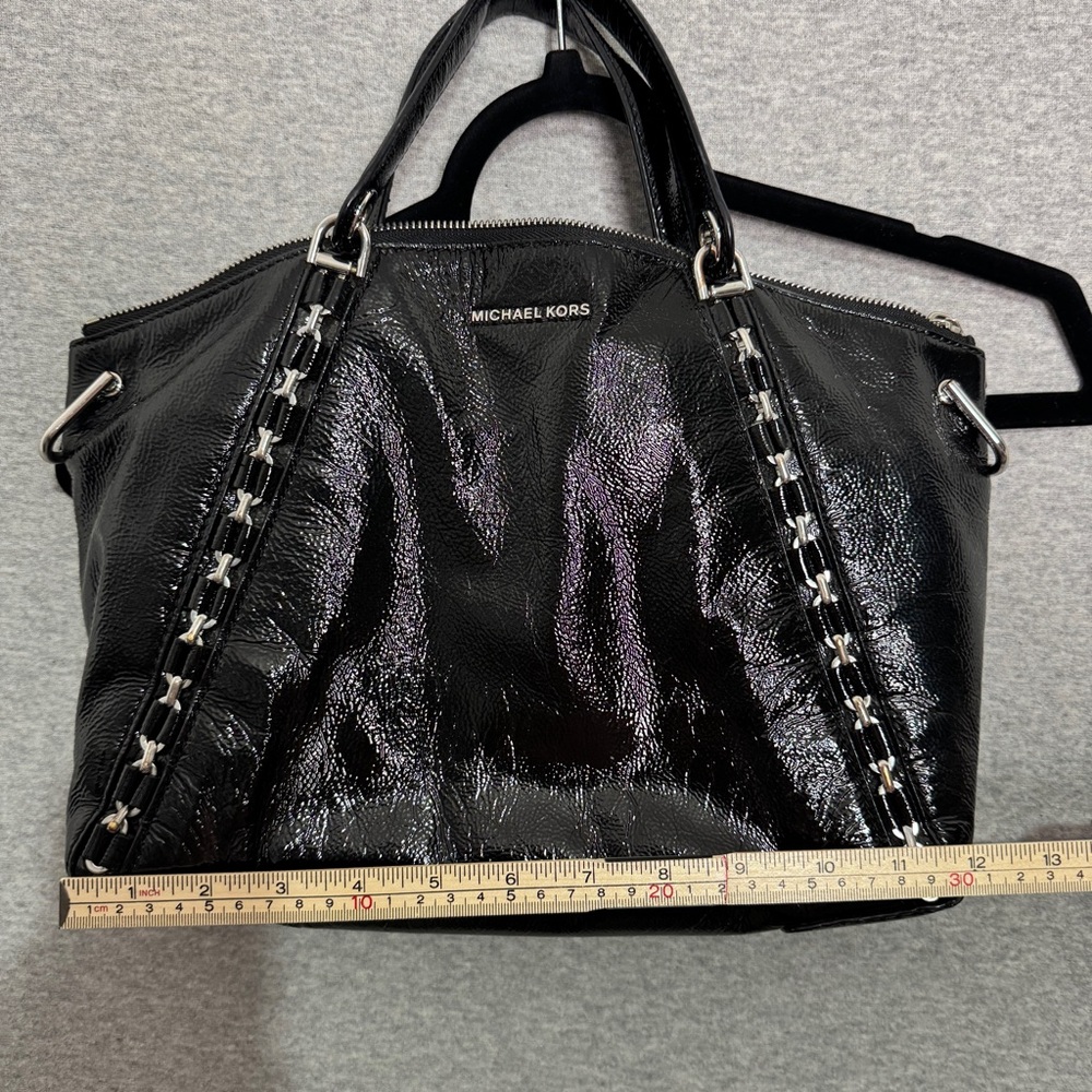 Michael Kors Shiny Black Shoulder Bag - Picture 6 of 8